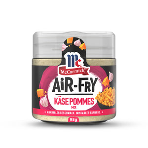 Ein Mccormick Global Template De Produkt, dieser McCormick AIR-FRY KÄSE POMMES MIX Gewürzstreuer zeigt ein schwarzes Etikett mit einem rosa Wirbel, Käsewürfeln, Knoblauch und einer Schale gewürzter Pommes Frites, mit einem Nettogewicht von 95g.