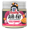 Ein Glas McCormick Air-Fry Käse Pommes Mix wird gezeigt, mit einem Etikett, das Illustrationen von Käse, Knoblauch und einer Schüssel mit gewürzten Pommes frites zeigt.