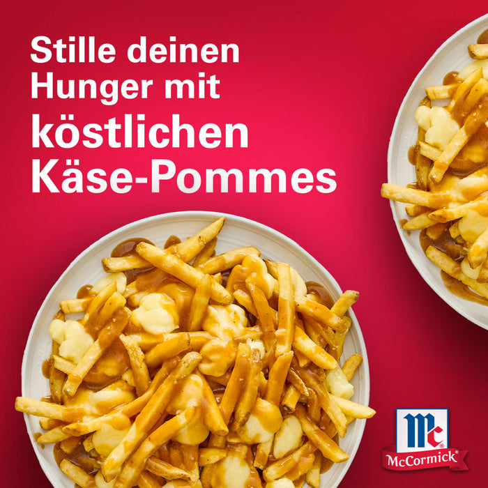 Eine Platte kA?stlicher KA?se-Pommes, bestehend aus Pommes Frites, KA?se und SoA?e, wird in einer McCormick-Werbung gezeigt.