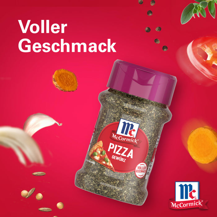 Eine Flasche Srpet Pizza Seas X06-Ge von McCormick ist von schwebenden Zutaten wie Knoblauch und Pfefferkörnern vor einem roten Hintergrund mit dem Text Voller Geschmack umgeben.